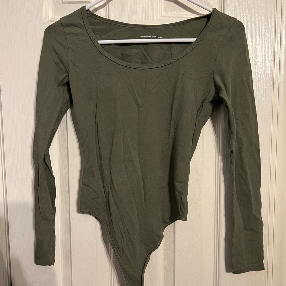 Abercrombie and fitch long sleeve bodysuit size small